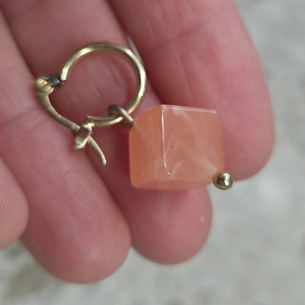 Gold and Orange Square Stone Coral Color Earrings Minimalist‎ Design - Picture 2 of 4